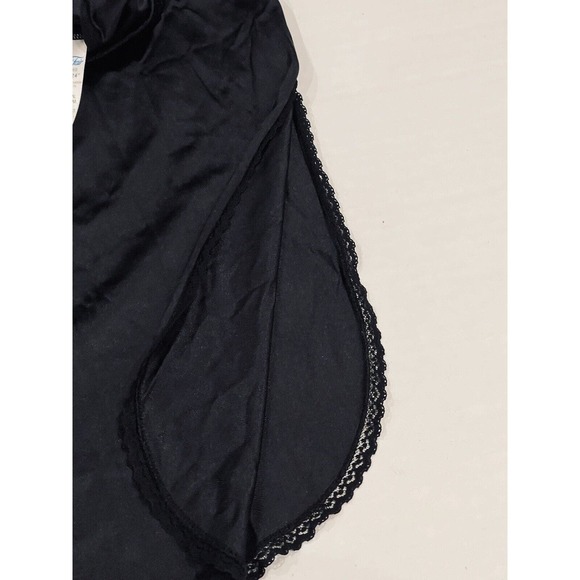 Vanity Fair 24" black Liquid Satin Half Slip Size Small Style 11-760 Slit EUC - Picture 2 of 3